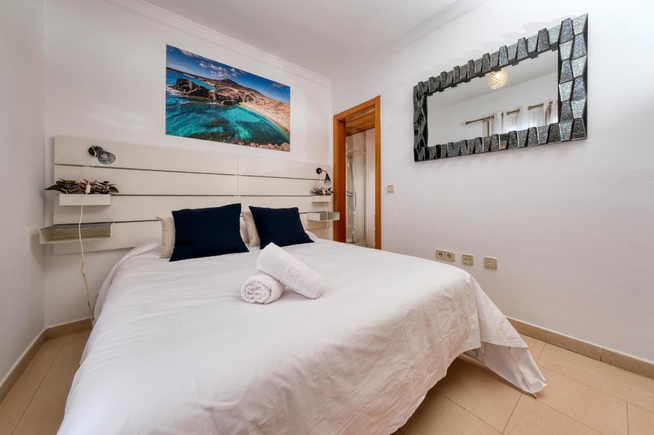 Villa Flavia-Private Pool, Jacuzzi, Sea Views Playa Blanca  Exteriör bild